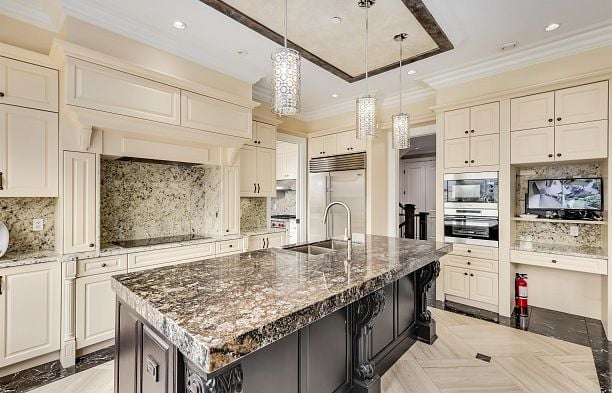 3963 W 11th Avenue Point Grey
