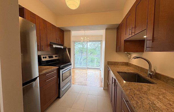 305 6076 Tisdall Street Oakridge VW