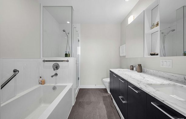 2501 8031 Nunavut Lane Marpole
