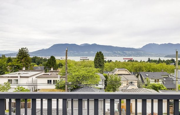 3963 W 11th Avenue Point Grey