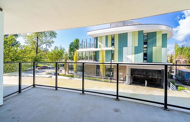 205 8238 Lord Street Marpole