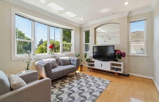 1303 W 67th Avenue Marpole