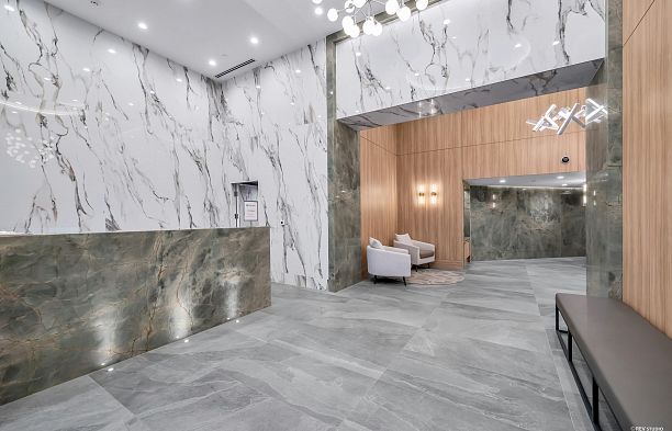 2302 7433 Cambie Street South Cambie