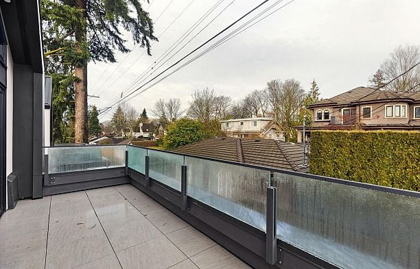 5253 Larch Street MacKenzie Heights