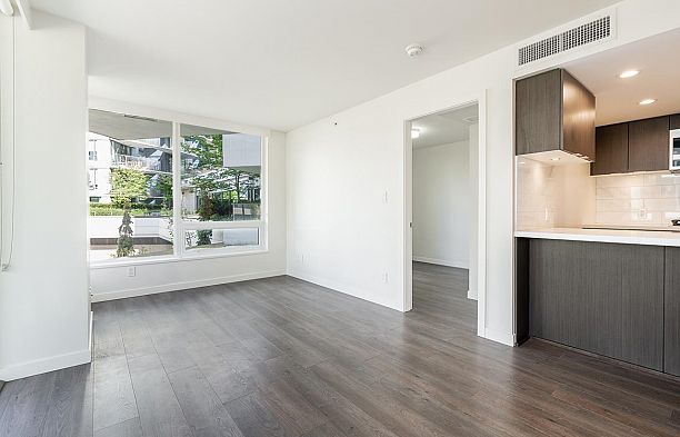 205 8238 Lord Street Marpole