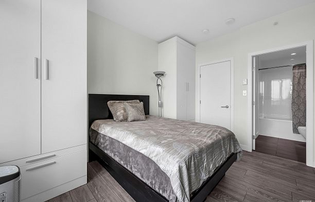 2501 8031 Nunavut Lane Marpole