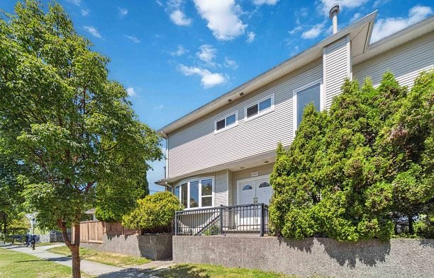 1303 W 67th Avenue Marpole