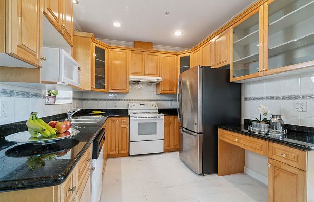1303 W 67th Avenue Marpole