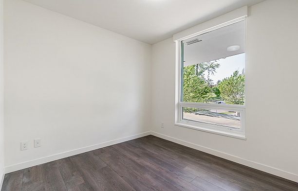 205 8238 Lord Street Marpole