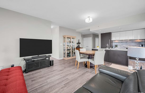 2501 8031 Nunavut Lane Marpole