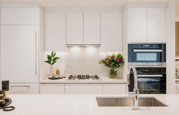 1406 485 W 42nd Avenue Oakridge VW