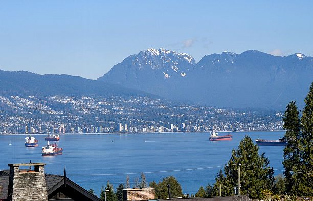 4557 W 4th Avenue Point Grey