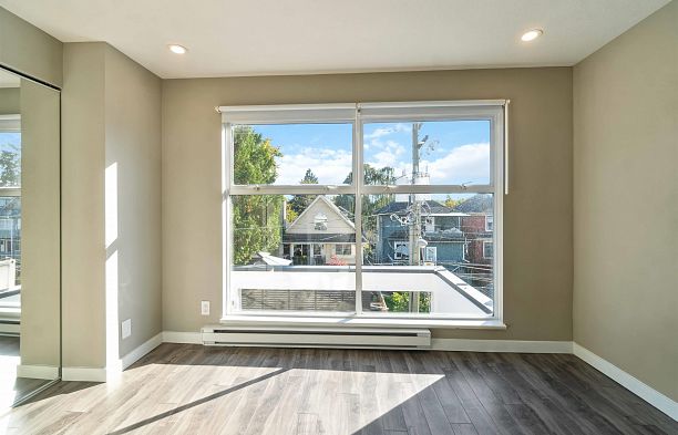 12 2880 W 4th Avenue Kitsilano