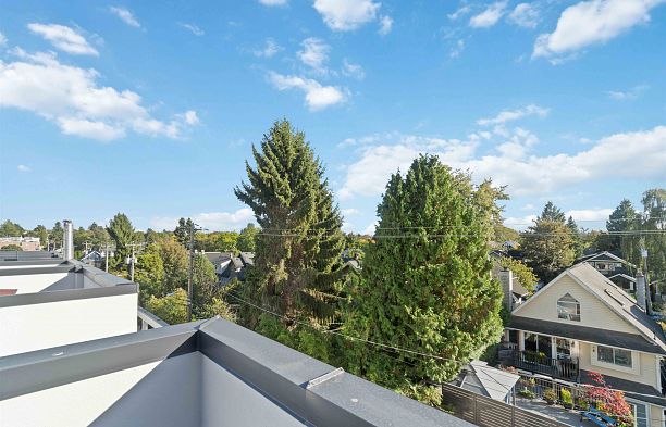 12 2880 W 4th Avenue Kitsilano