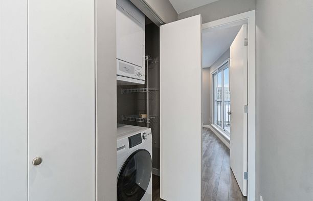 12 2880 W 4th Avenue Kitsilano