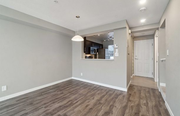 12 2880 W 4th Avenue Kitsilano