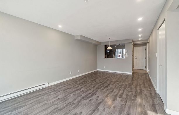 12 2880 W 4th Avenue Kitsilano