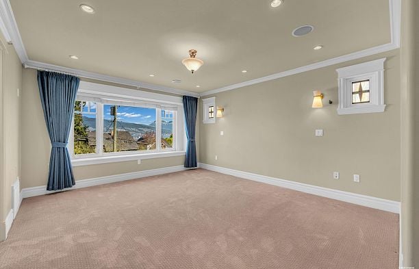 4541 W 5th Avenue Point Grey