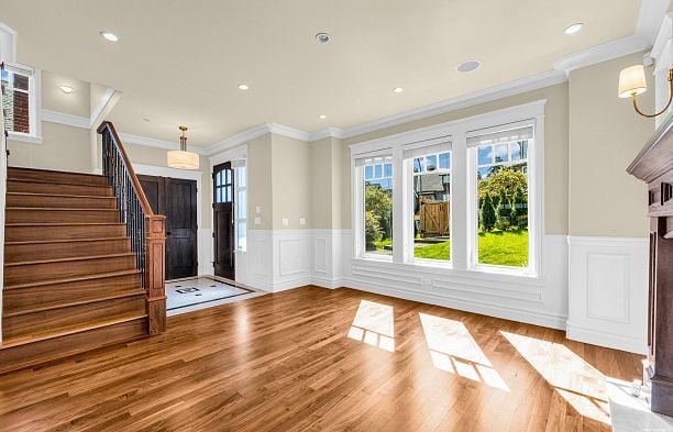 4541 W 5th Avenue Point Grey