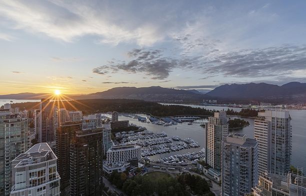 3701 1211 Melville Street Coal Harbour
