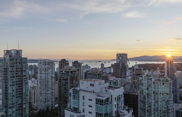 3701 1211 Melville Street Coal Harbour