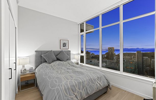 3701 1211 Melville Street Coal Harbour