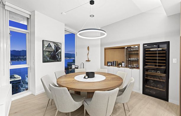 3701 1211 Melville Street Coal Harbour