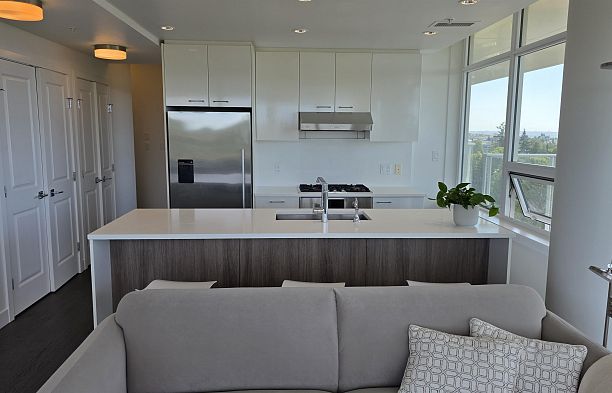 907 6383 Cambie Street Oakridge VW