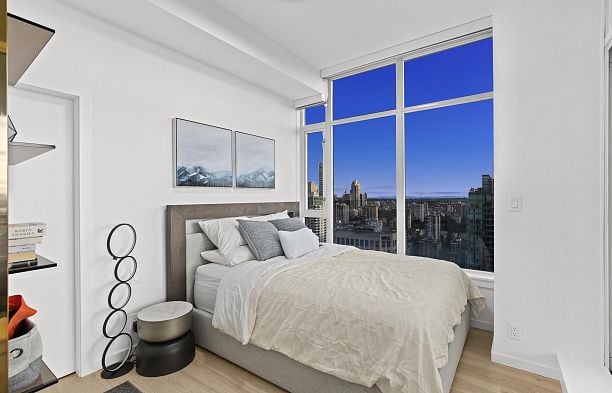 3701 1211 Melville Street Coal Harbour