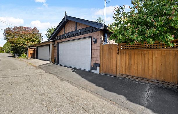 4640 W 7th Avenue Point Grey