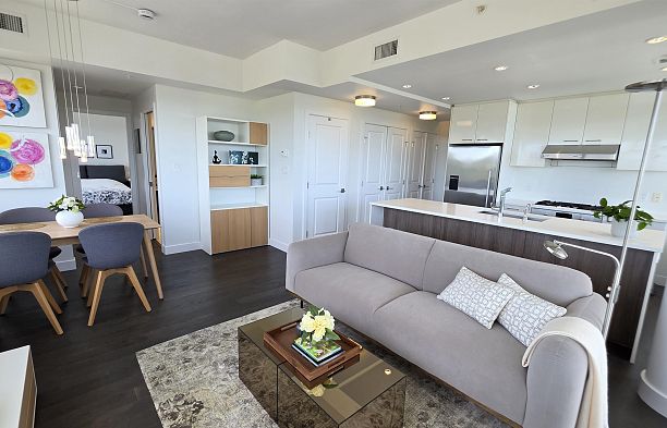 907 6383 Cambie Street Oakridge VW