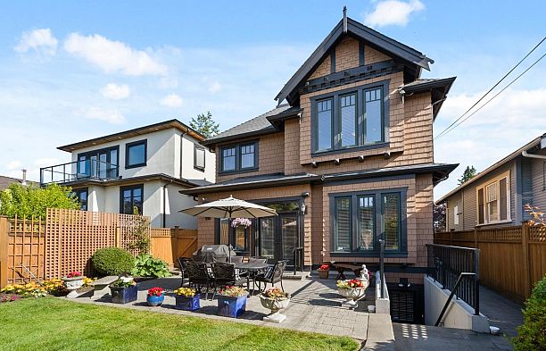 4640 W 7th Avenue Point Grey