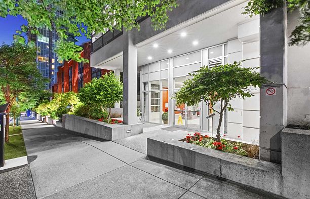3701 1211 Melville Street Coal Harbour