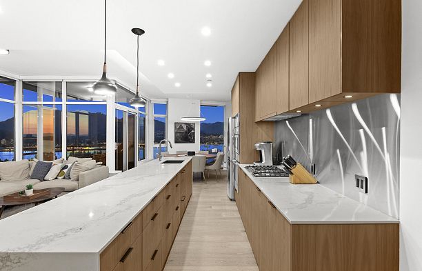 3701 1211 Melville Street Coal Harbour