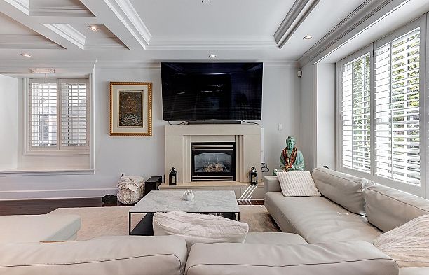 4459 W 5th Avenue Point Grey