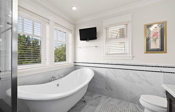 4640 W 7th Avenue Point Grey