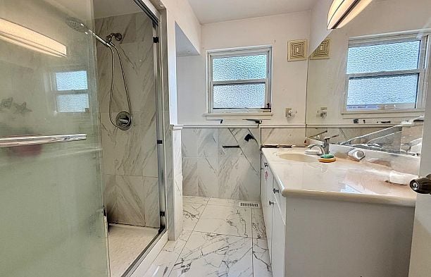 2381 Oliver Crescent Arbutus