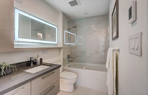 903 1211 Melville Street Coal Harbour