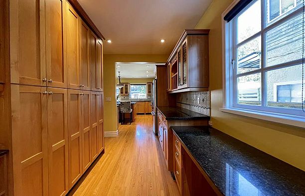1749 West 62nd Avenue South Granville