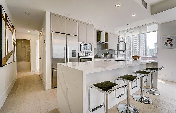 903 1211 Melville Street Coal Harbour