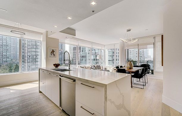 903 1211 Melville Street Coal Harbour