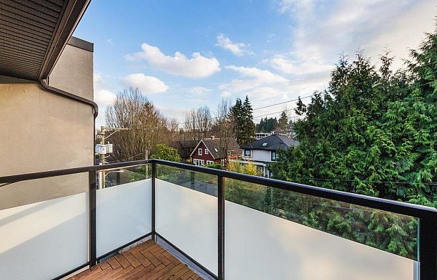 204 3788 W 10th Avenue Point Grey