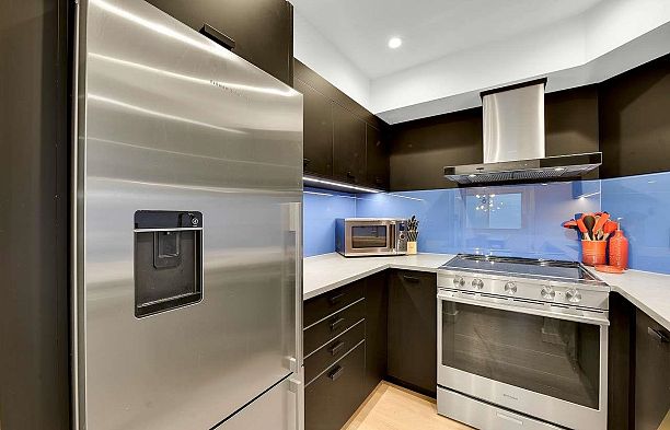 205 1265 W 11th Avenue Fairview VW