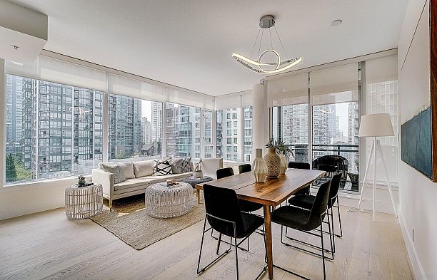 903 1211 Melville Street Coal Harbour
