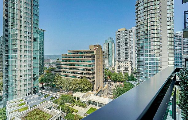 903 1211 Melville Street Coal Harbour
