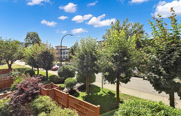 205 1265 W 11th Avenue Fairview VW
