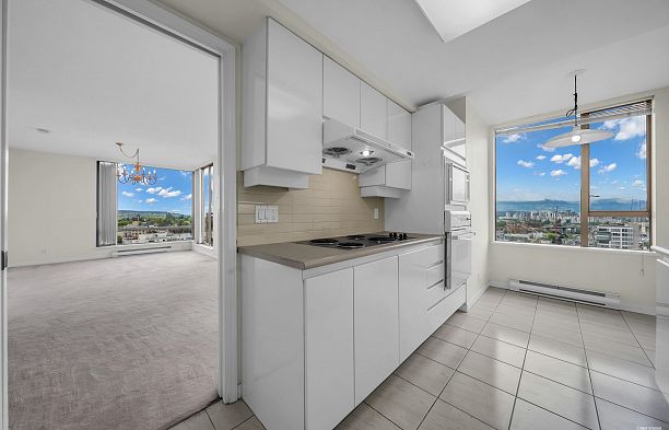 1502 1590 W 8th Avenue Fairview VW