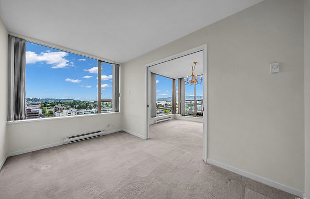 1502 1590 W 8th Avenue Fairview VW