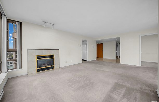 1502 1590 W 8th Avenue Fairview VW