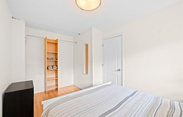 208 2330 Maple Street Kitsilano